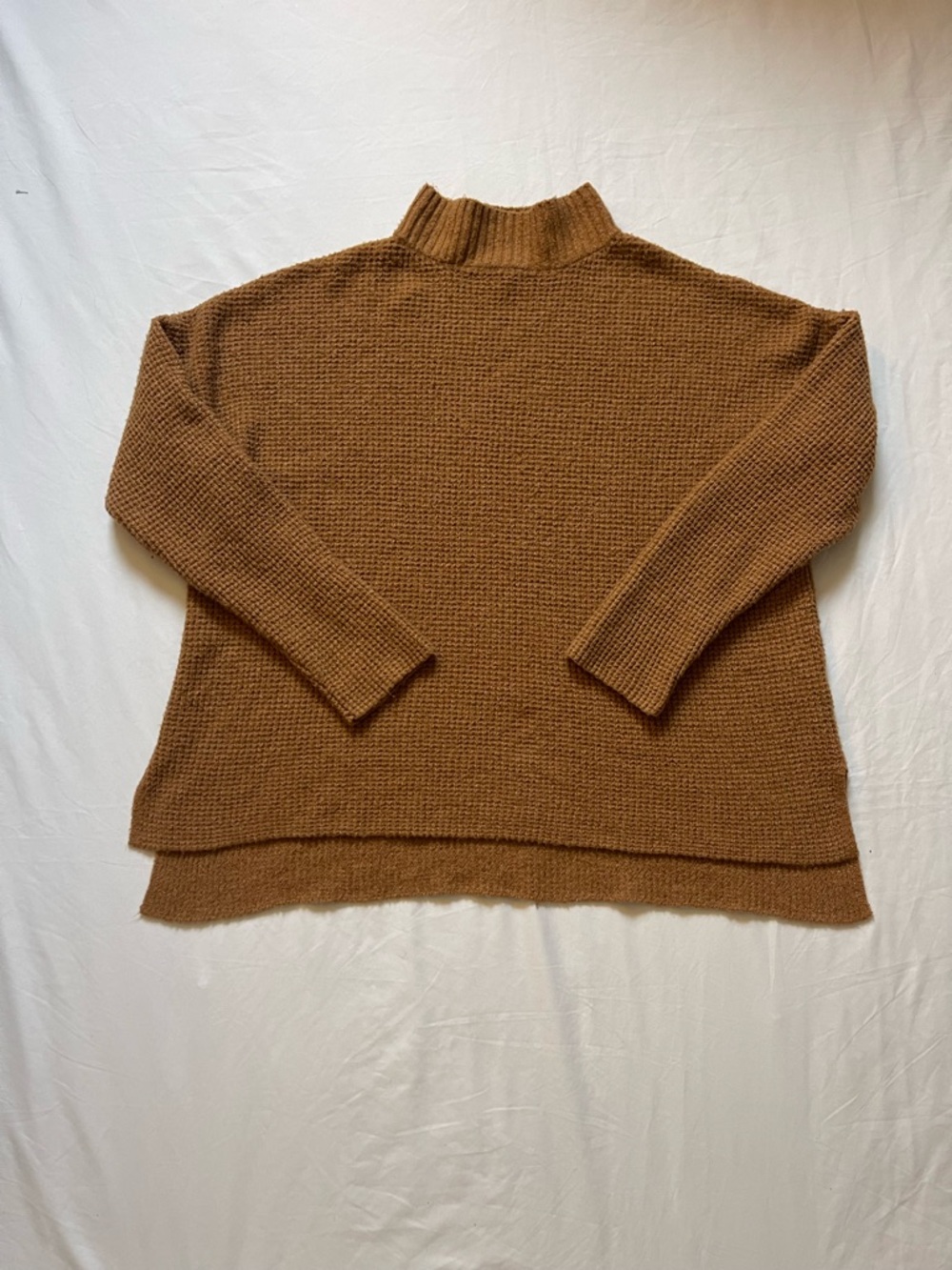 Oversized Women's Chestnut Ribbed Mock Neck Sweater